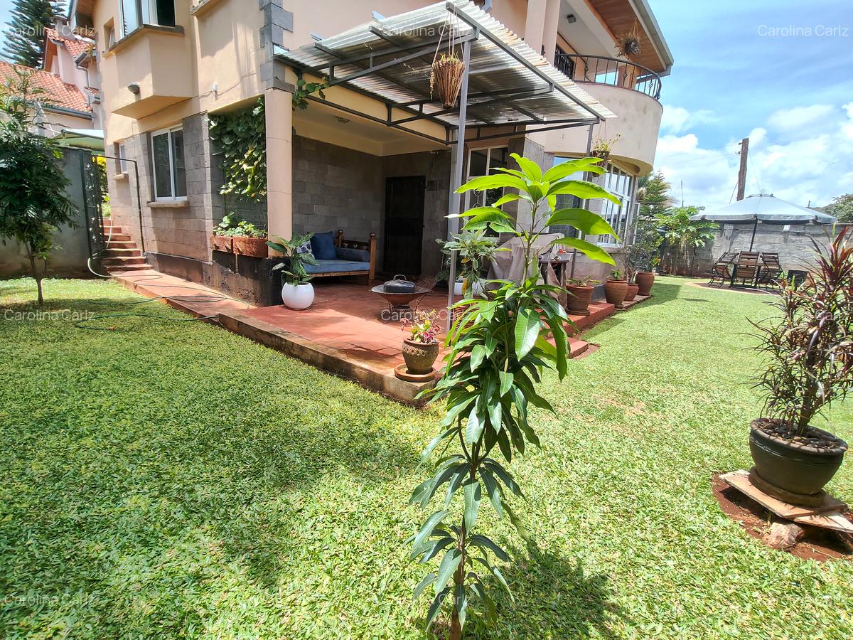 5 Bed Townhouse with En Suite at Spring Valley - 5