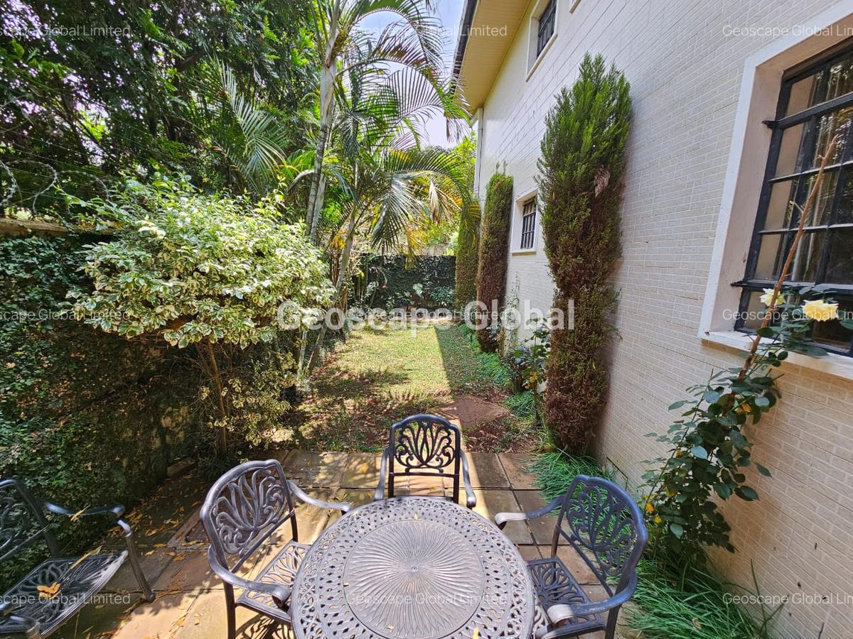 Serviced 2 Bed Apartment with En Suite in Nyari - 2