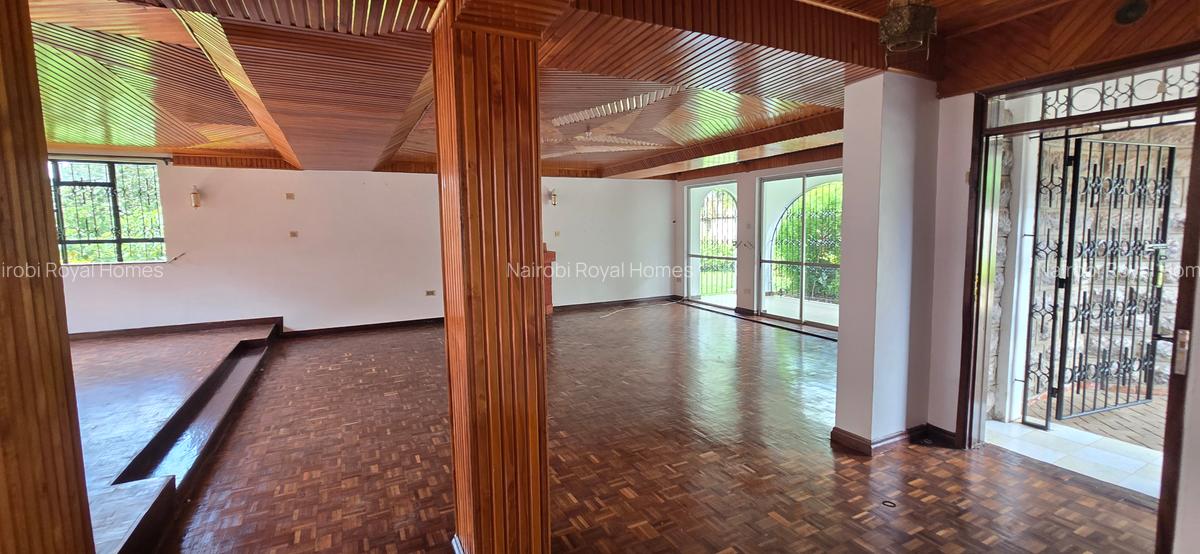 5 Bed House with En Suite at Faith Avenue - 18