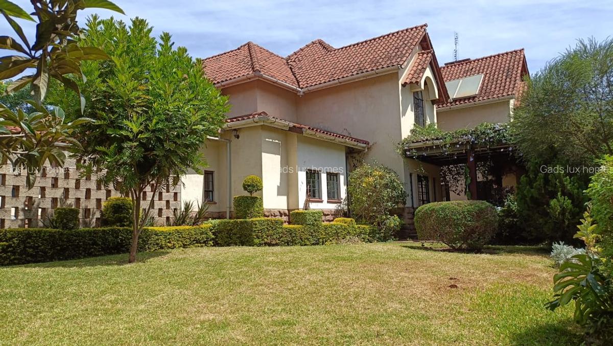 4 Bed Villa with En Suite at Runda - 3