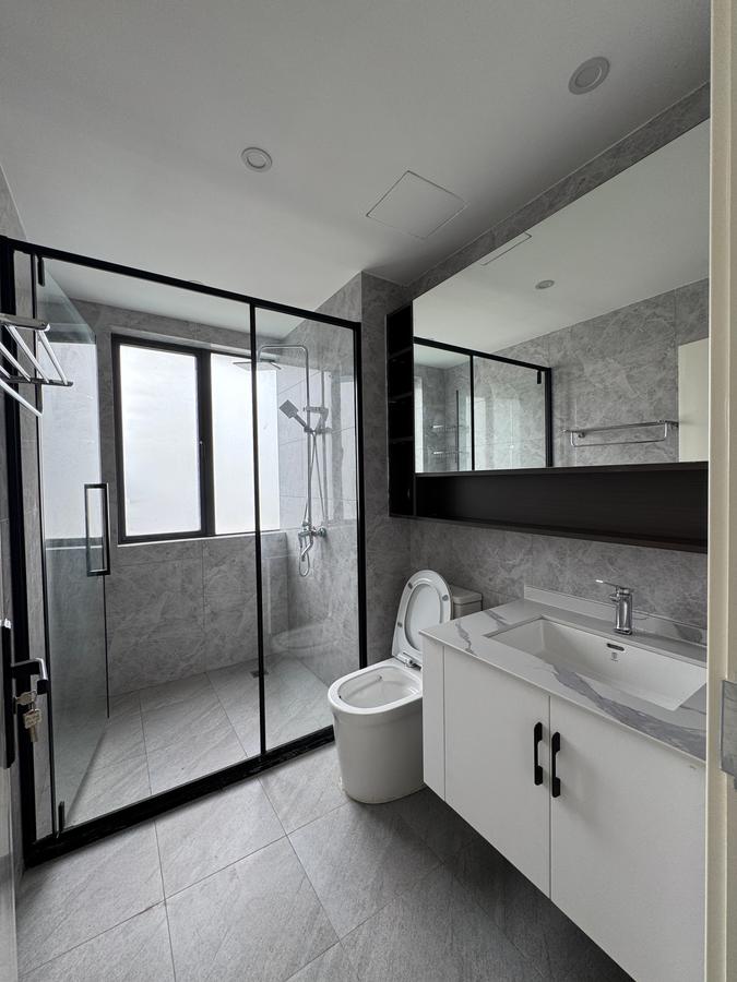 Serviced 2 Bed Apartment with En Suite in Kilimani - 10