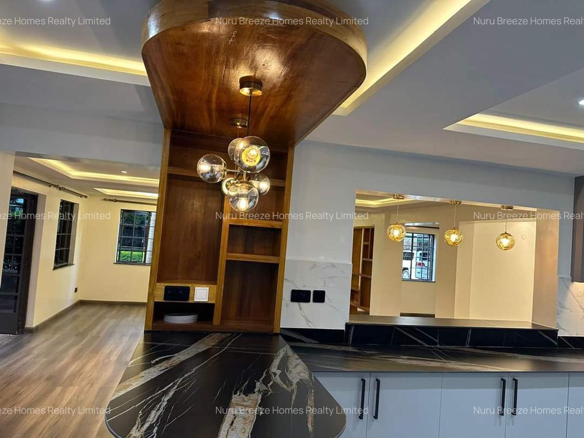 4 Bed Townhouse with En Suite in Lavington - 5