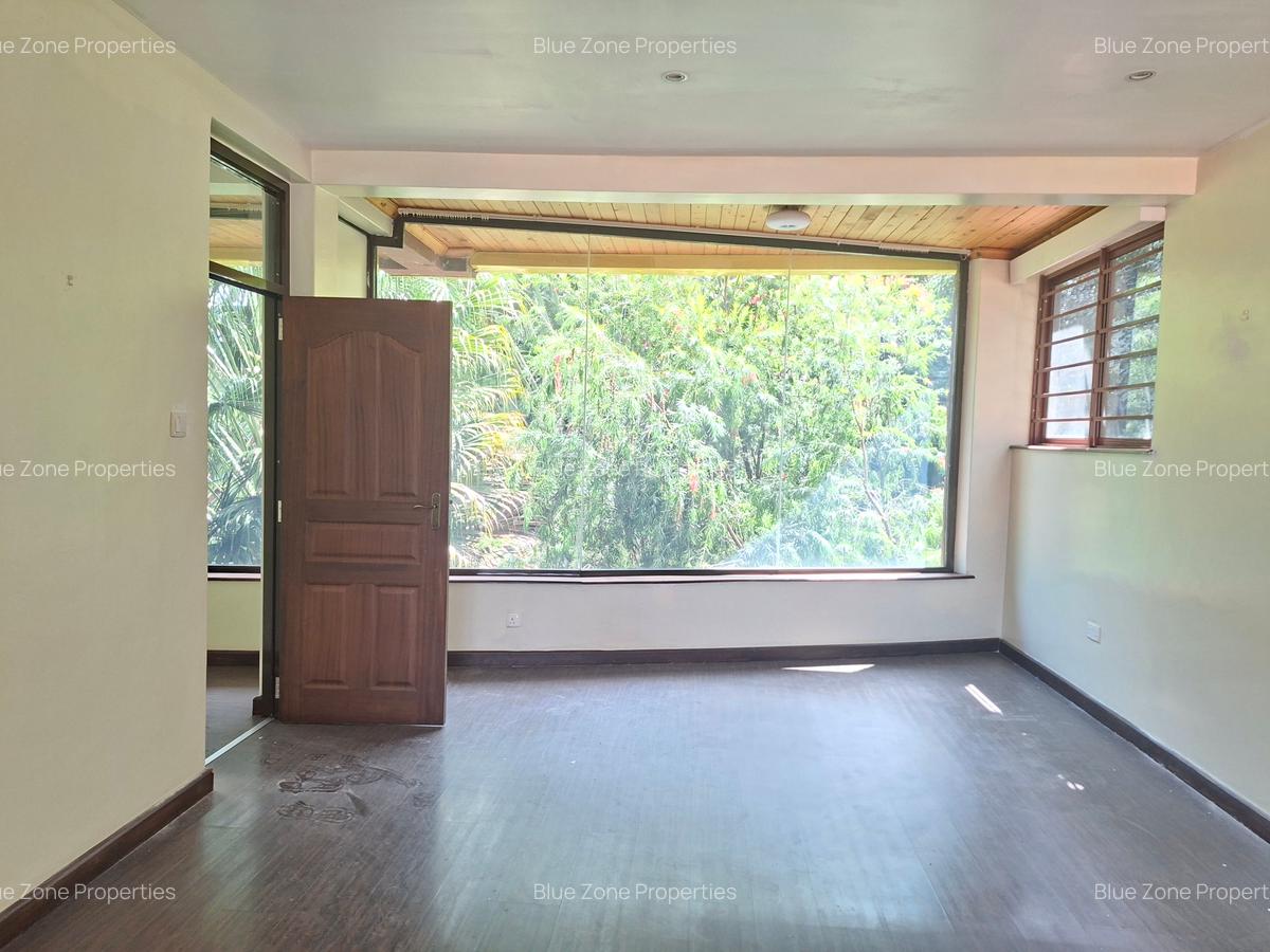 5 Bed House with En Suite at Runda - 18