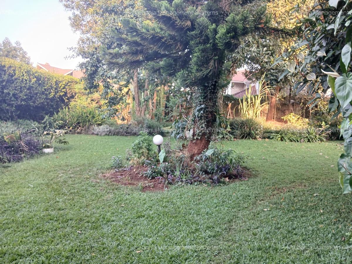 3 Bed Townhouse with En Suite at Evergreen - 2