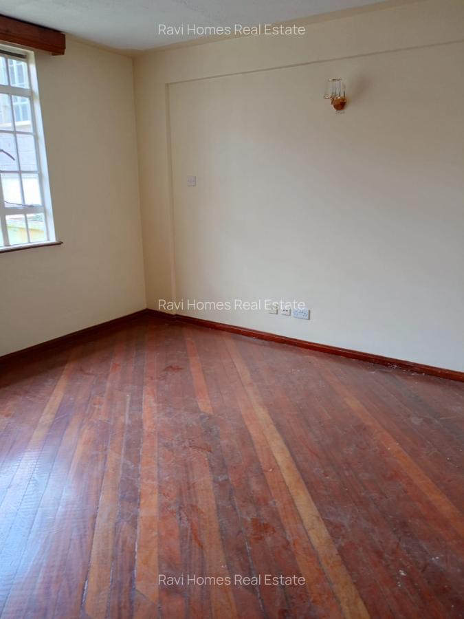 4 Bed Apartment with En Suite at Gichugu Road - 11