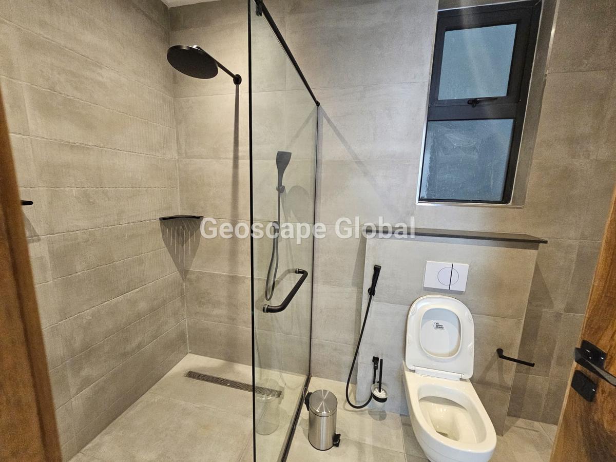 Furnished 4 Bed Apartment with En Suite in Westlands Area - 6