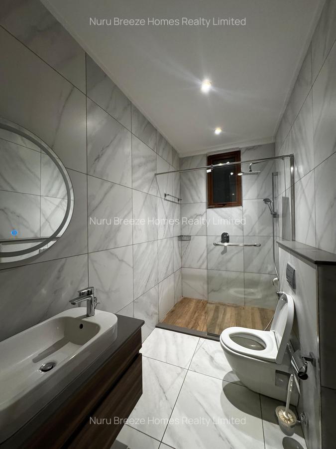 3 Bed Apartment with En Suite in Westlands Area - 13