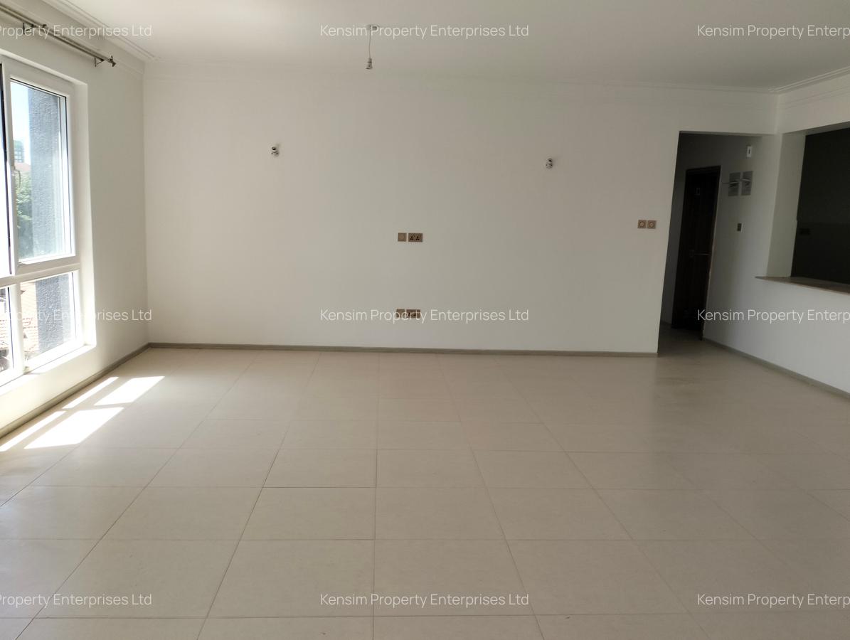 3 Bed Apartment with En Suite in Westlands Area - 5