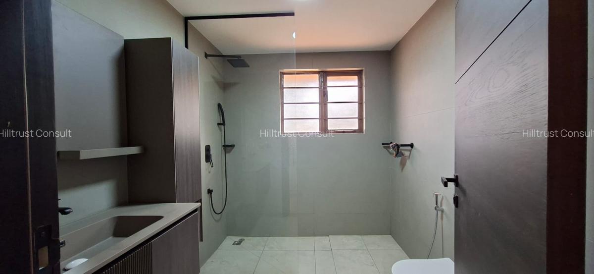 4 Bed Townhouse with En Suite in Lower Kabete - 10