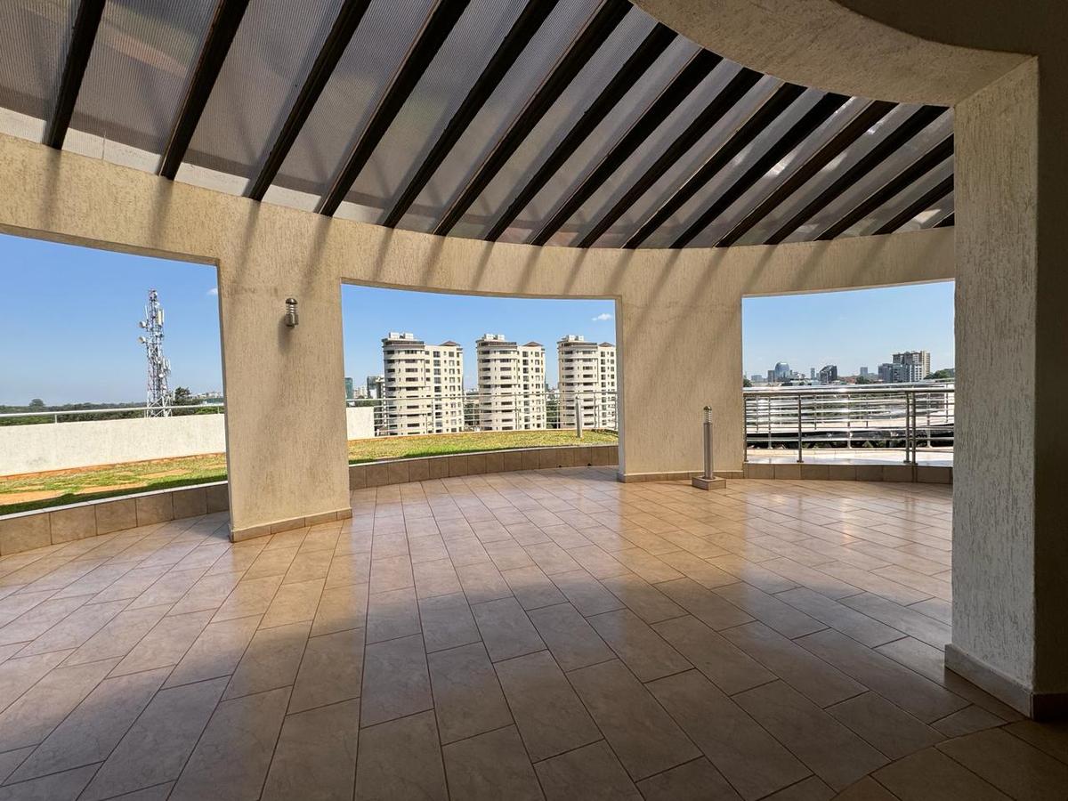 4 Bed Apartment with En Suite in General Mathenge - 11