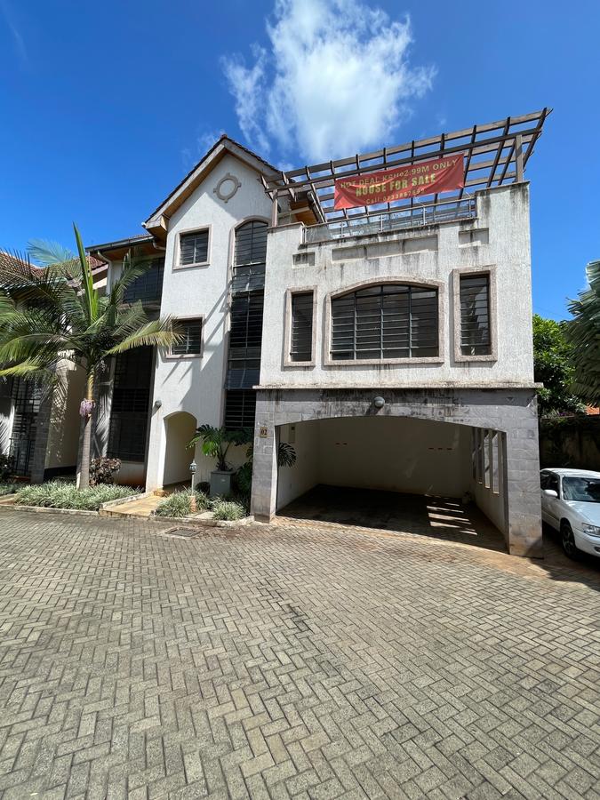 5 Bed Townhouse with En Suite in Lavington - 1