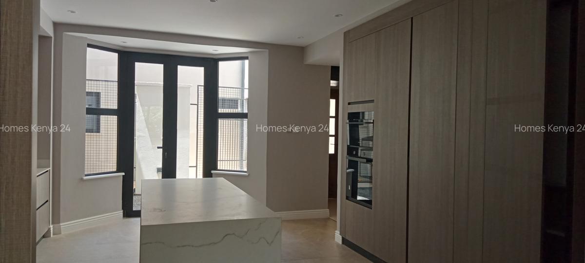 4 Bed Townhouse in Kiambu Road - 7