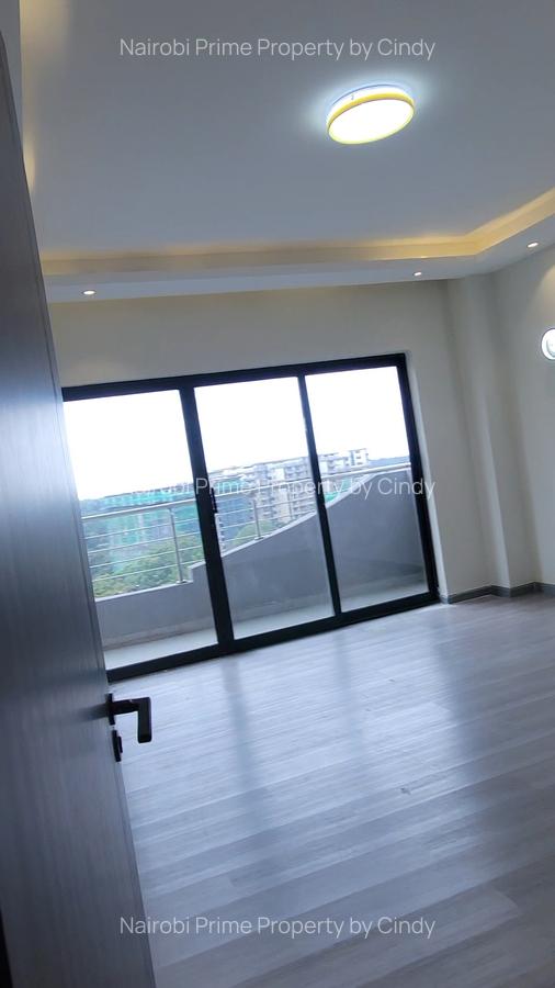 Serviced 3 Bed Apartment with En Suite at 6Th Avenue - 5