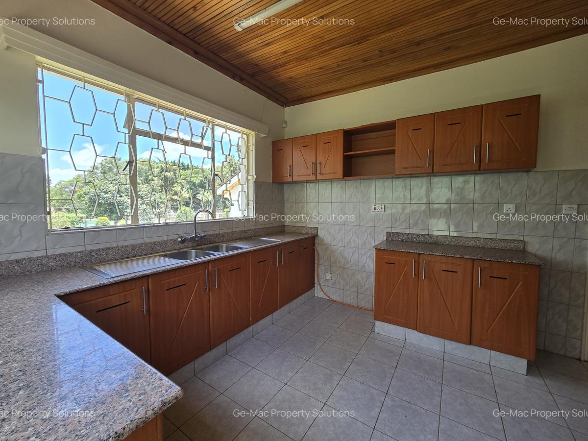 4 Bed House with En Suite in Runda - 8