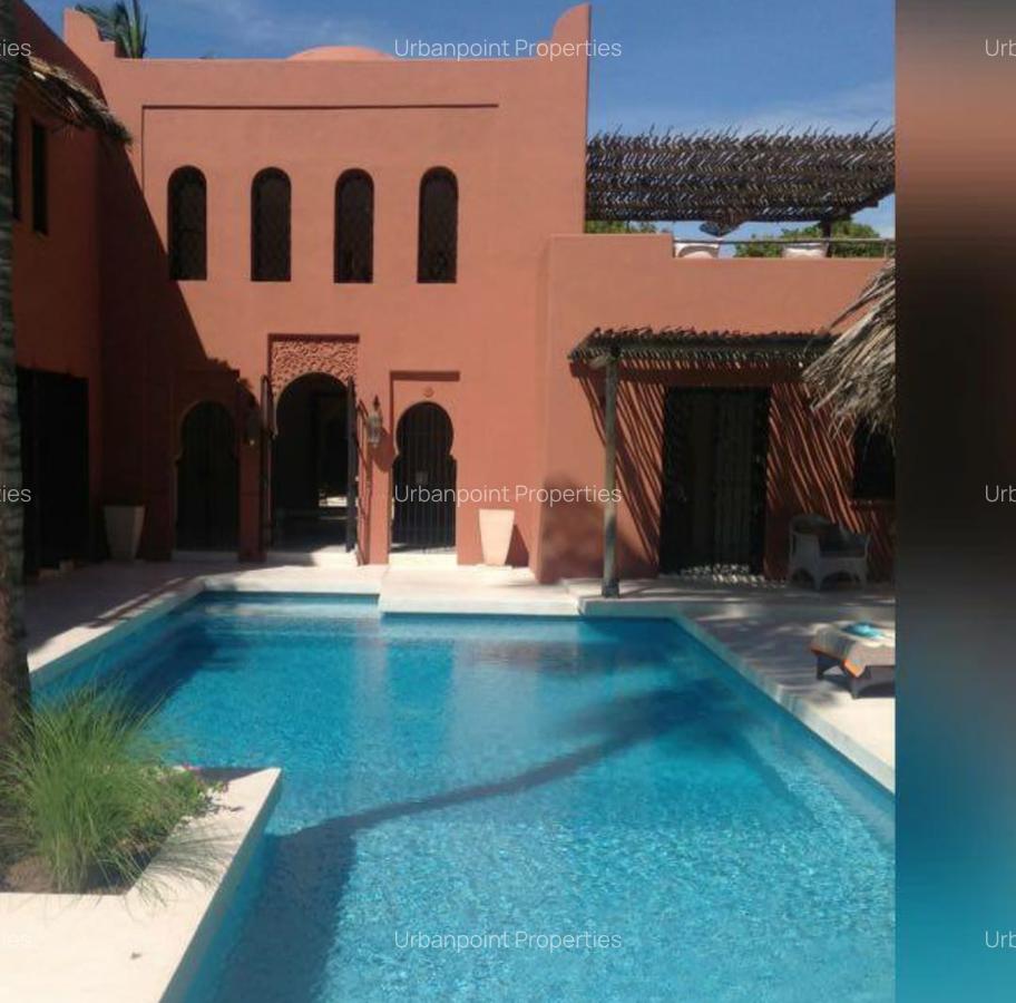 4 Bed House with En Suite in Watamu - 13