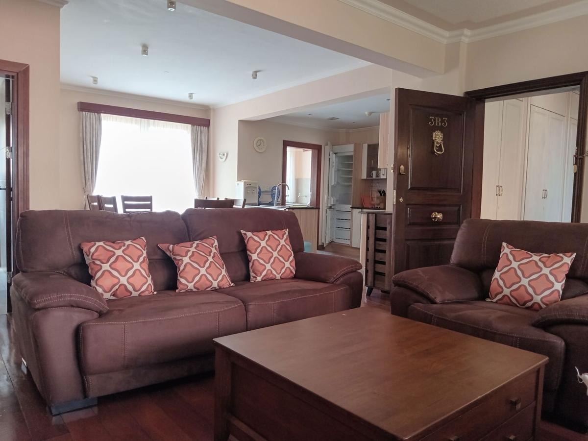 Serviced 2 Bed Apartment with En Suite in Upper Hill - 3