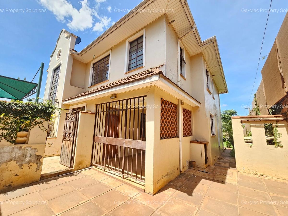 4 Bed Townhouse with En Suite in Kiambu Road - 3