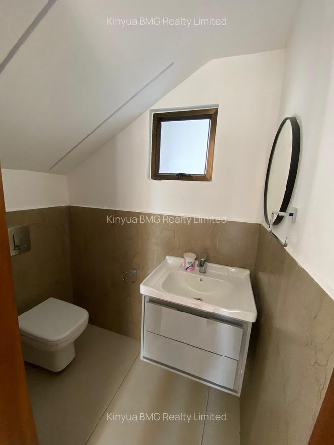 4 Bed Villa with En Suite in Nyali Area - 3