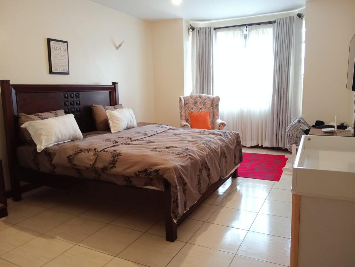 Furnished 3 Bed Apartment with Backup Generator in Westlands Area - 10