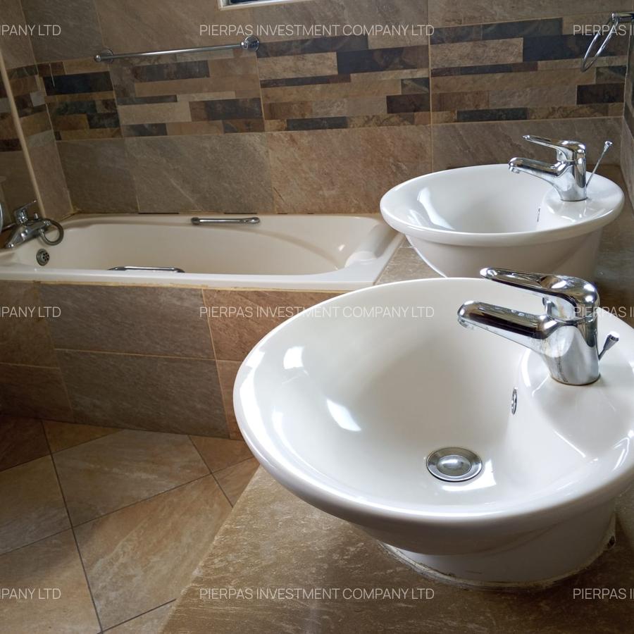 Serviced 3 Bed Apartment with En Suite in Westlands Area - 6