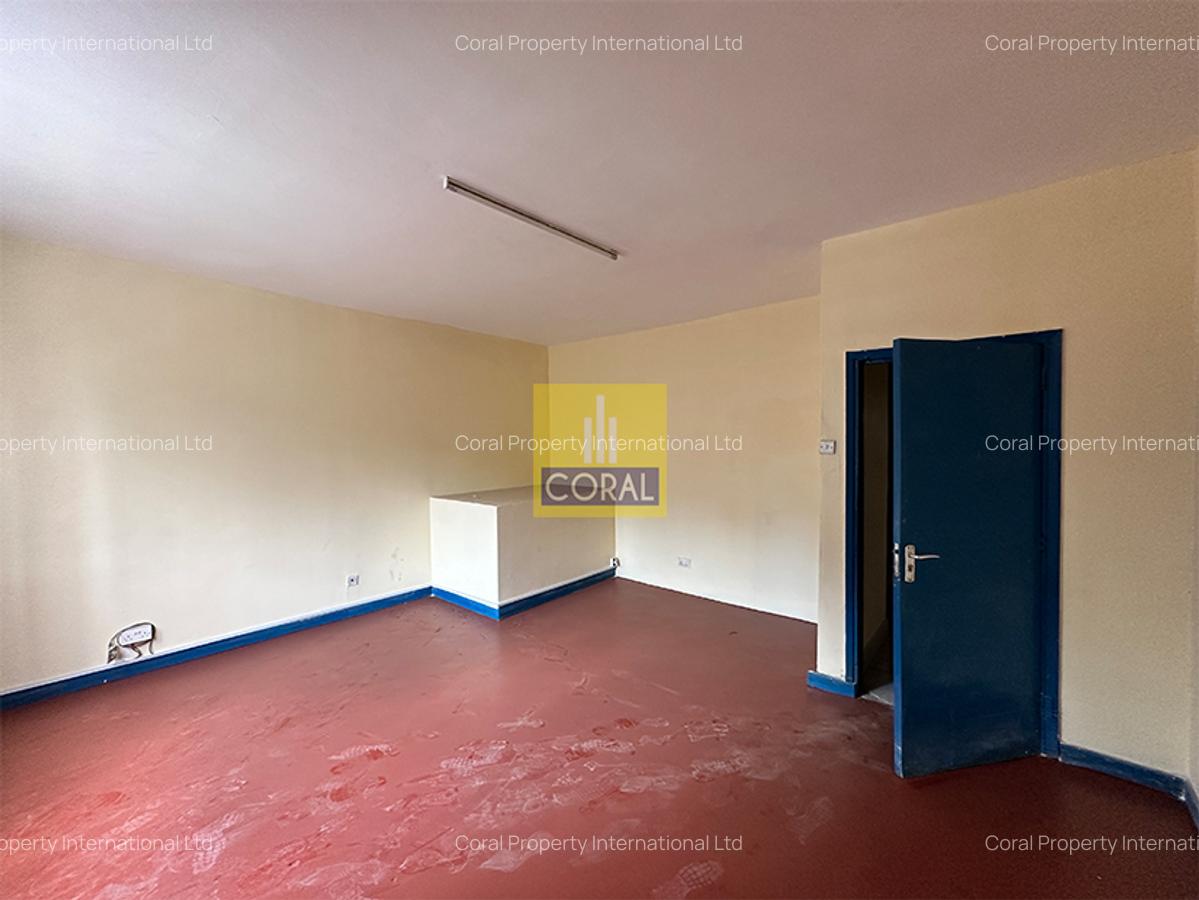 3,200 ft² Office in Nairobi CBD - 3