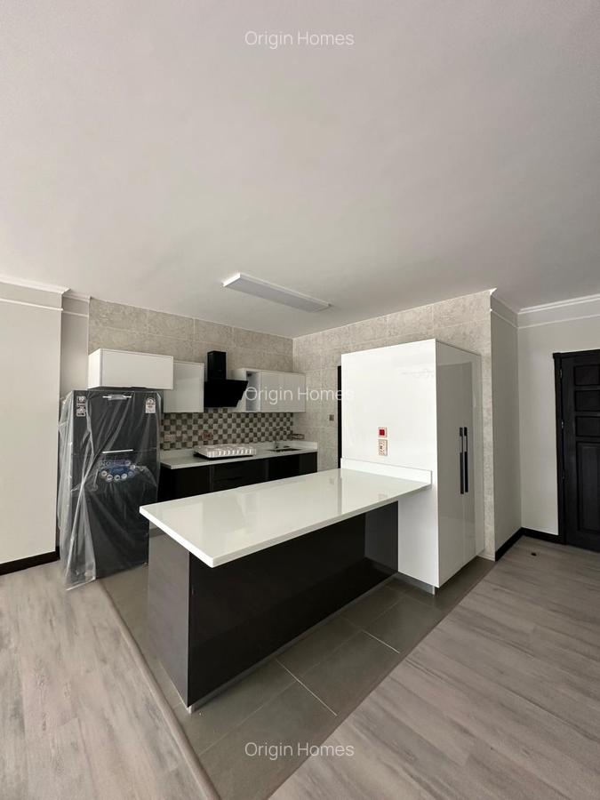 2 Bed Apartment with En Suite at Riverside Drive - 11