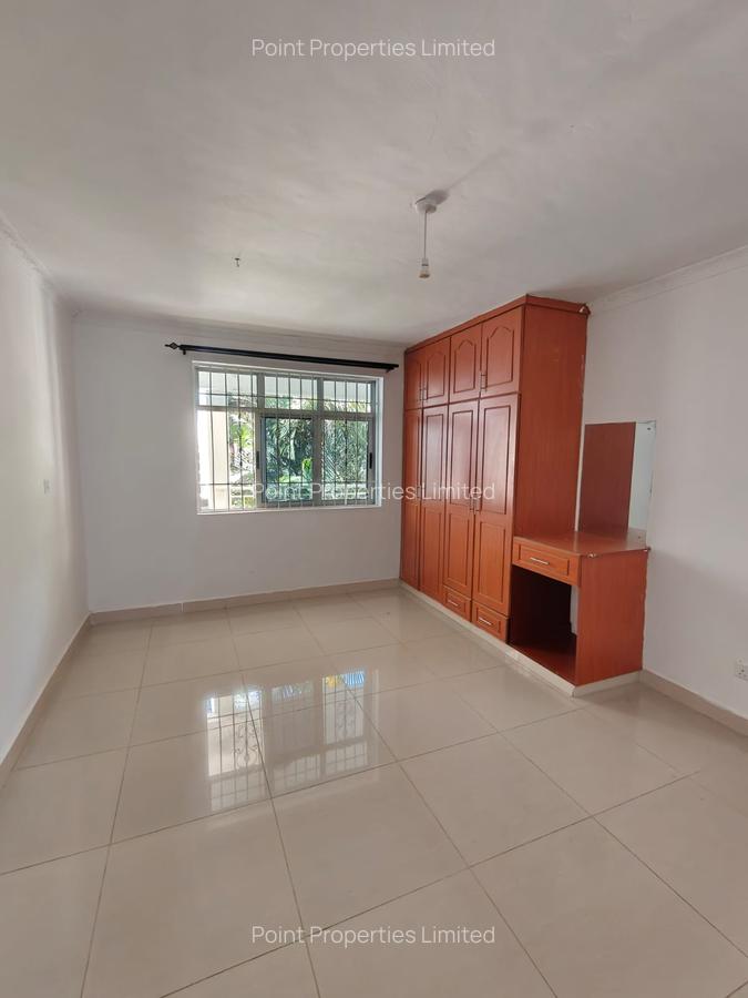 3 Bed Apartment with En Suite in Karen - 10
