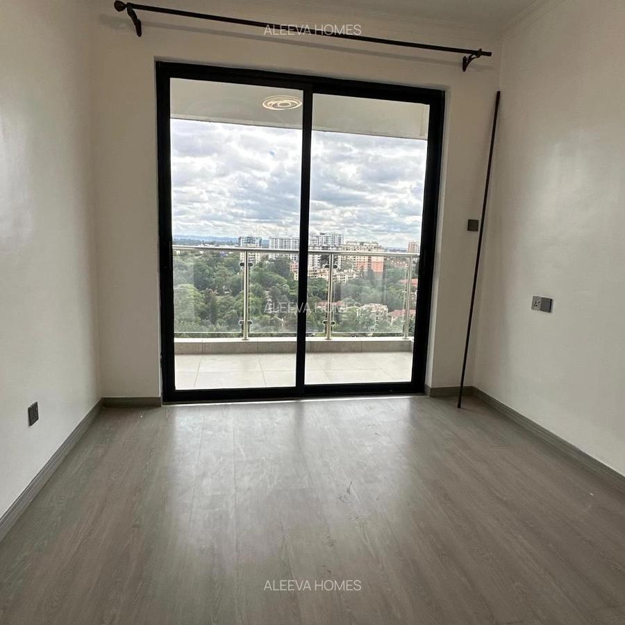 3 Bed Apartment with En Suite in Kilimani - 14
