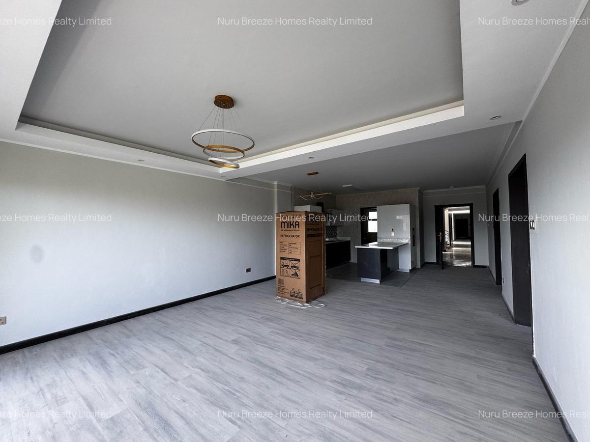 2 Bed Apartment with En Suite in Riverside - 2