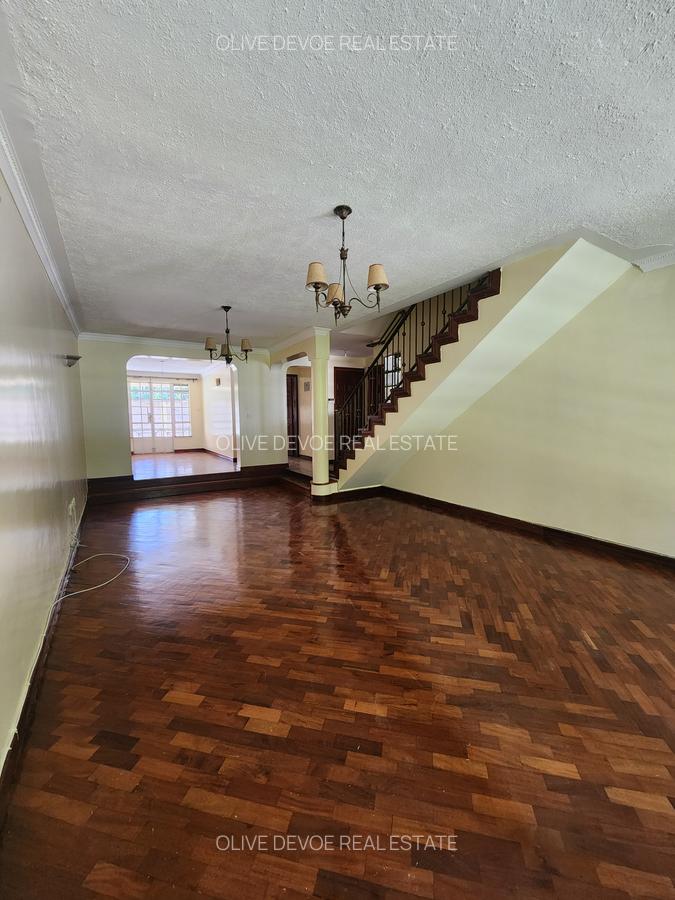 4 Bed Townhouse with En Suite in Lavington - 3