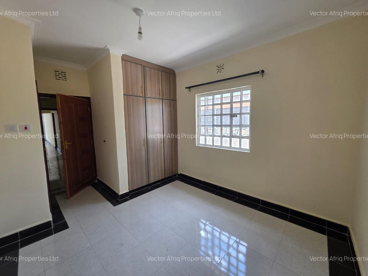 3 Bed House with En Suite in Ngong - 11