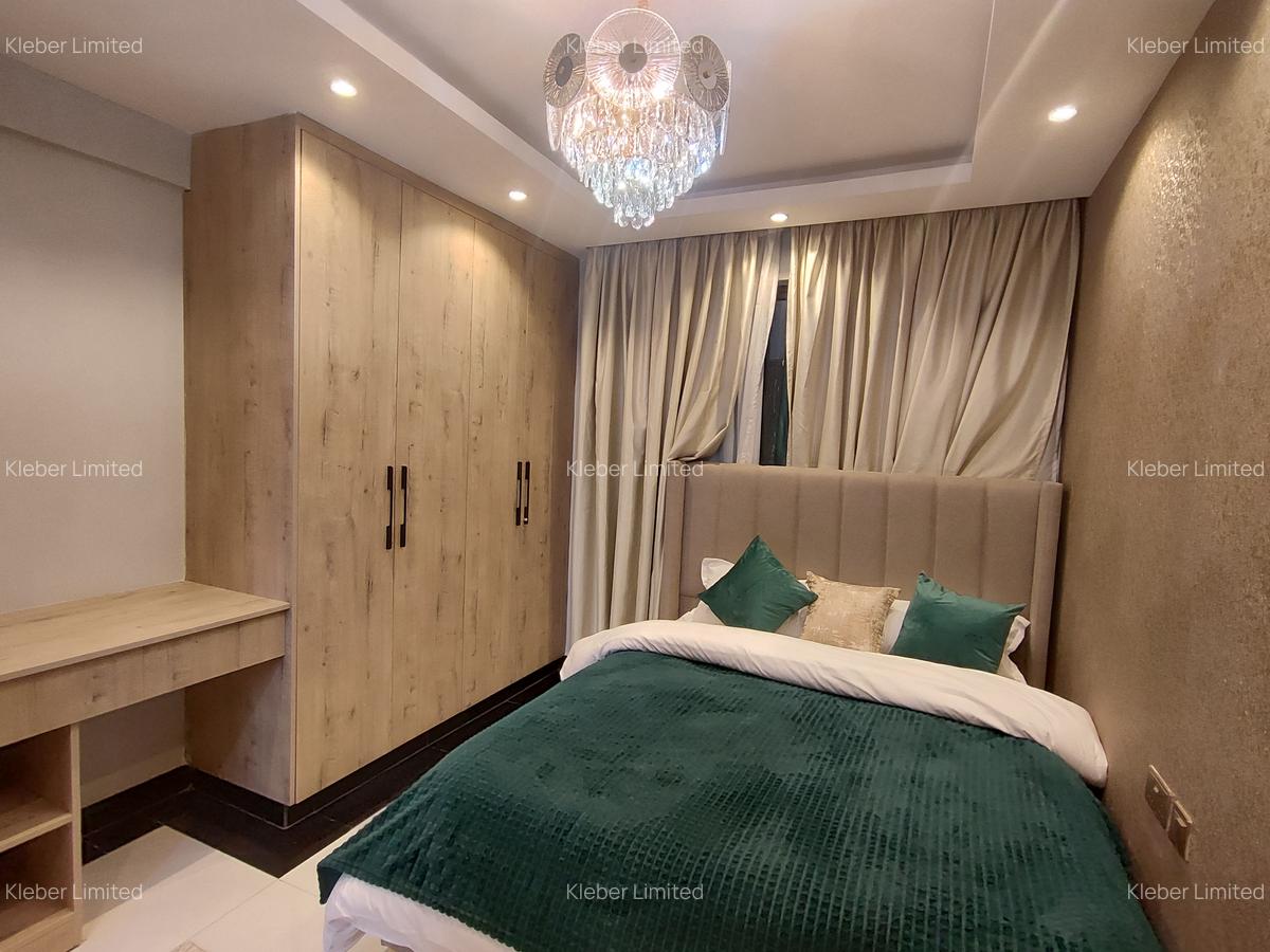 1 Bed Apartment with En Suite in Parklands - 9