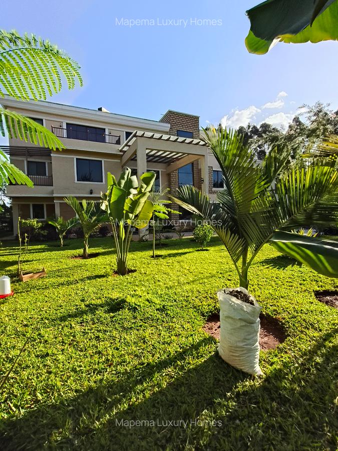 6 Bed House with En Suite at Kephis - 3