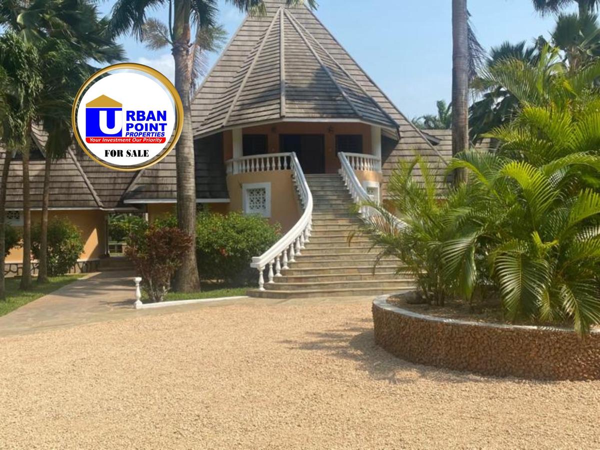 6 Bed Villa with En Suite in Diani - 8