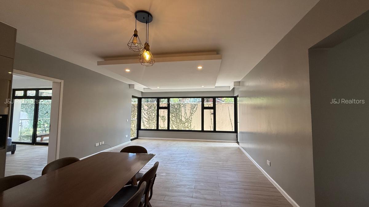 2 Bed Apartment with En Suite in Riara Road - 5