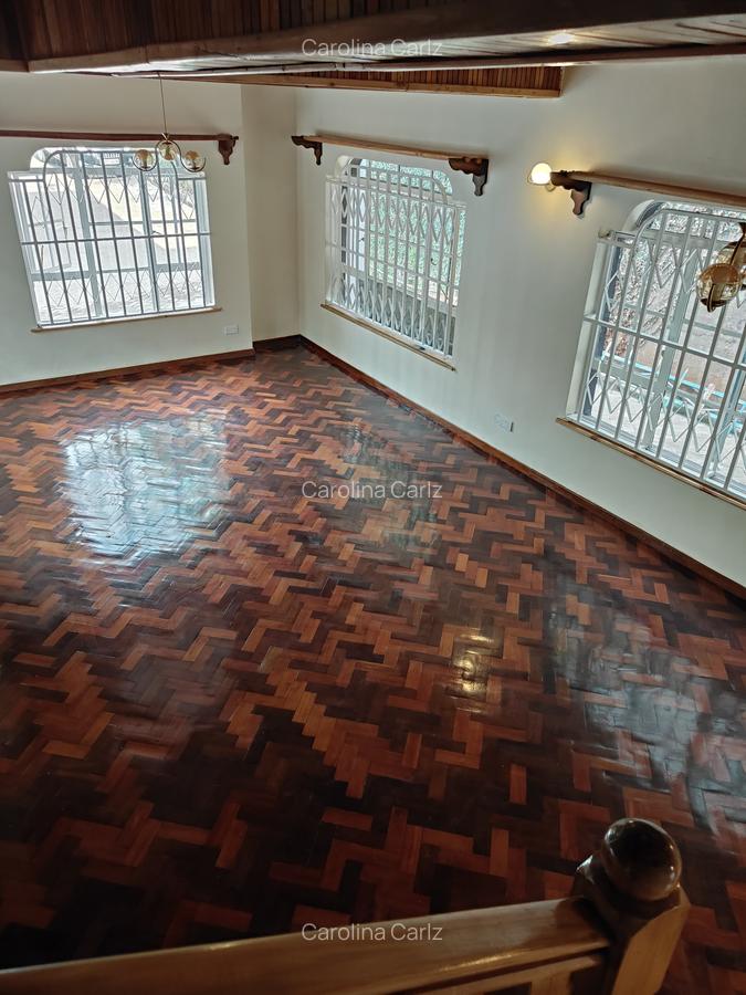 4 Bed Townhouse with En Suite at Westlands - 12