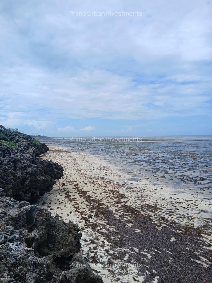 2 ac Land in Watamu - 6