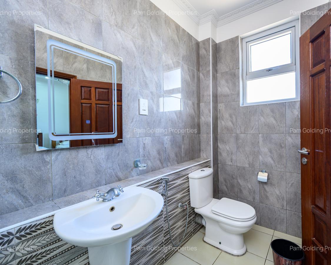 Furnished 3 Bed Apartment with En Suite at Mwamba Drive - 11