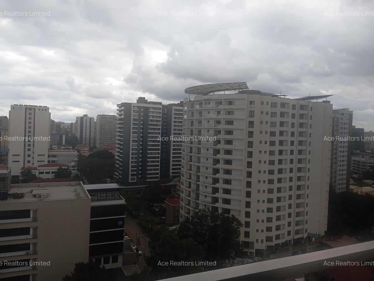 1 Bed Apartment with En Suite at George Padmore Road - 3