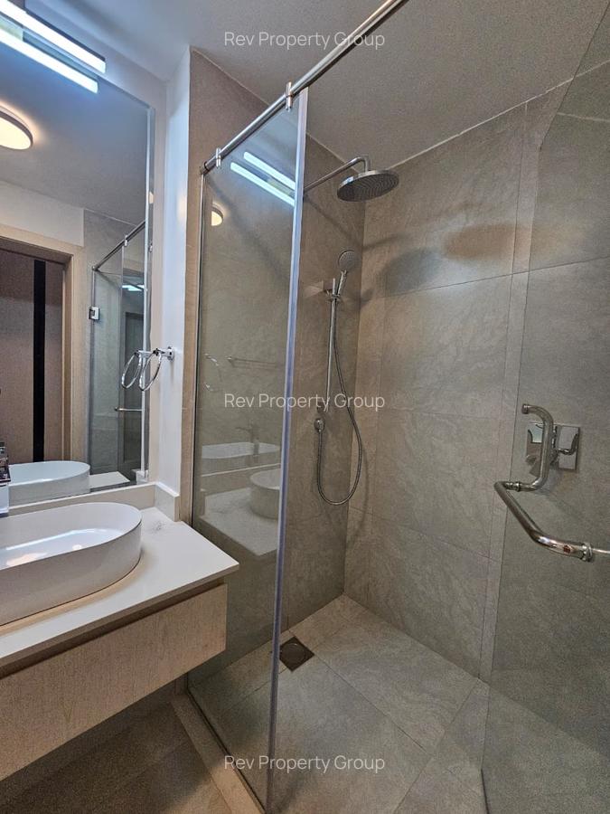 5 Bed Townhouse with En Suite in Lavington - 9