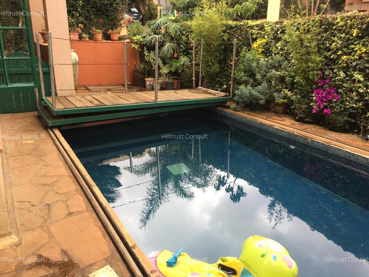 4 Bed Townhouse with En Suite at Brookside Garden - 9