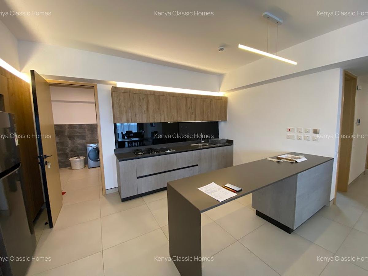 Serviced 3 Bed Apartment with En Suite at Denis Pritt - 6