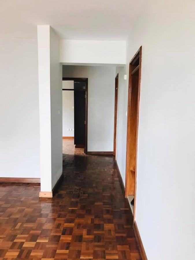 Serviced 2 Bed Apartment with En Suite in Kilimani - 10