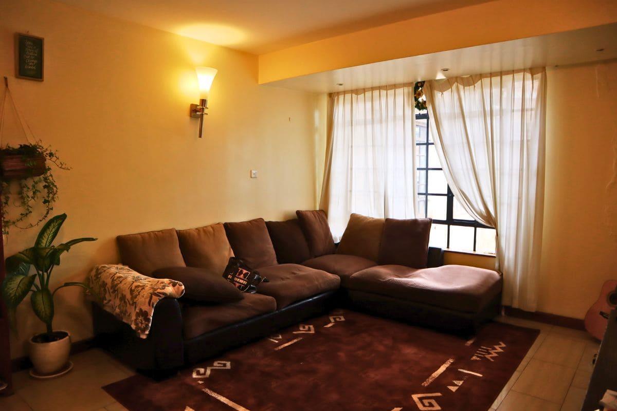 3 Bed Apartment with En Suite in Riverside - 3