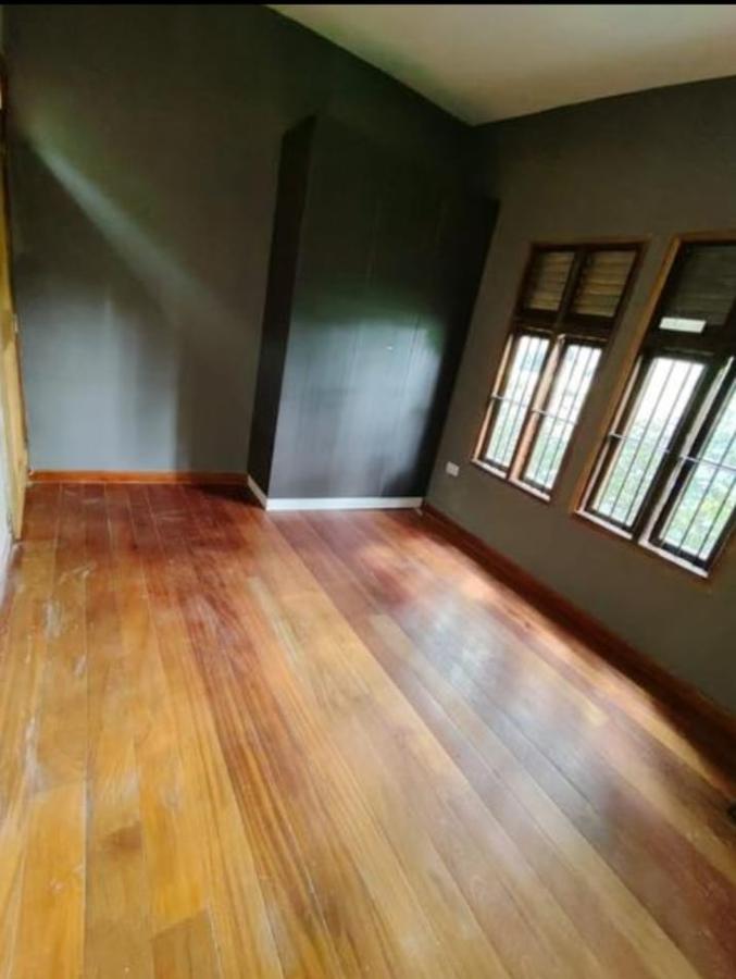 2 Bed House with En Suite at Karen - 12