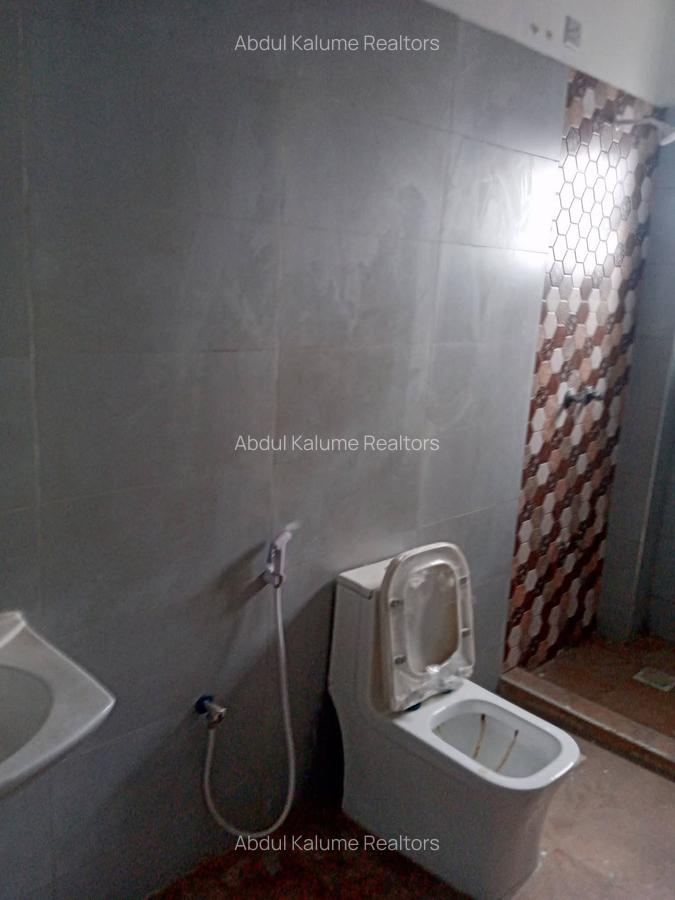 Serviced 3 Bed Apartment with En Suite at Bamburi - 10