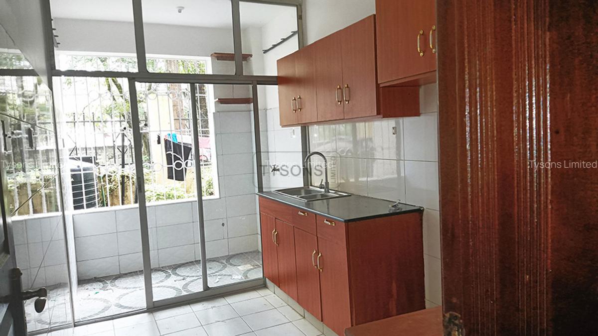 3 Bed Apartment with En Suite in Kilimani - 3