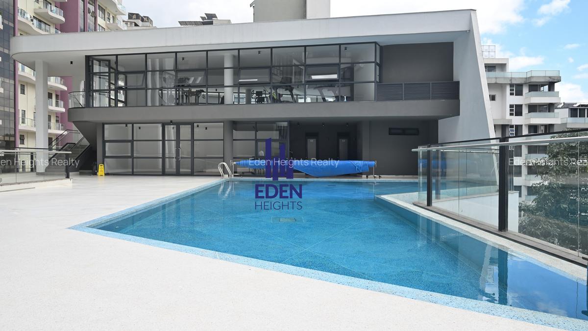 5 Bed Apartment with En Suite at General Mathenge - 16