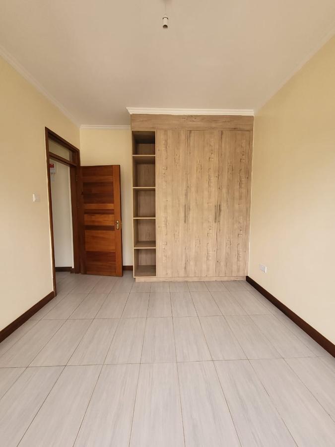 3 Bed Apartment with En Suite in Garden Estate - 15