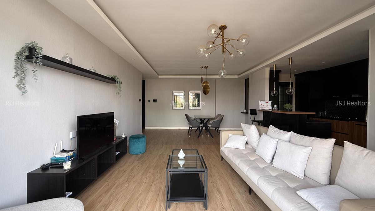 Furnished 2 Bed Apartment with En Suite in Brookside - 2